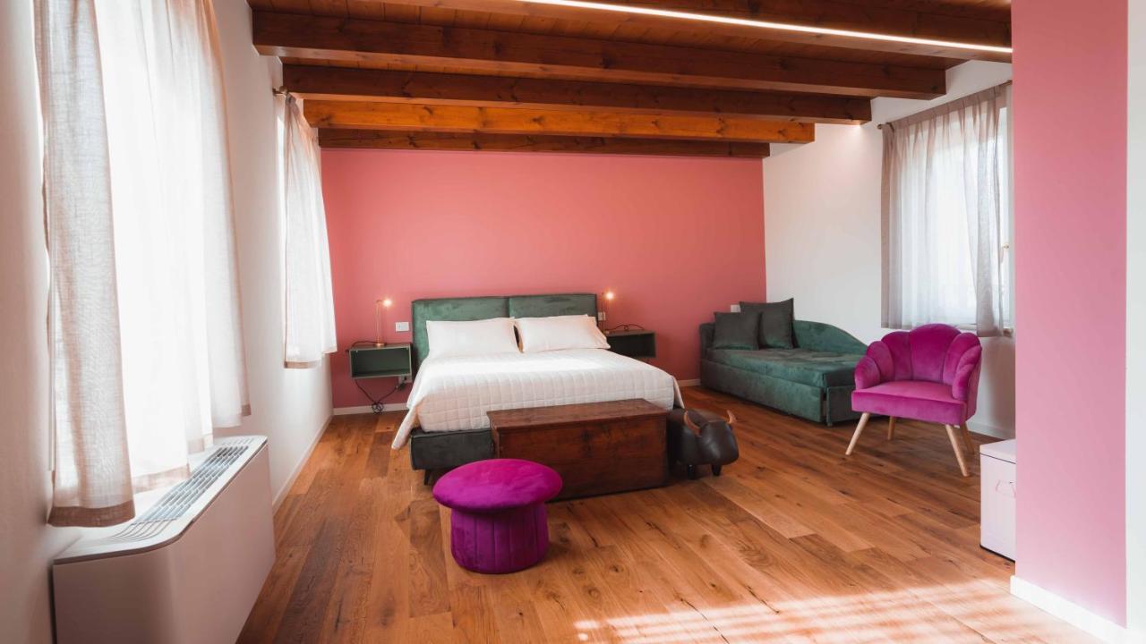 Residenza Vesentini Bed & Breakfast ปาสเตร็งโก ภายนอก รูปภาพ