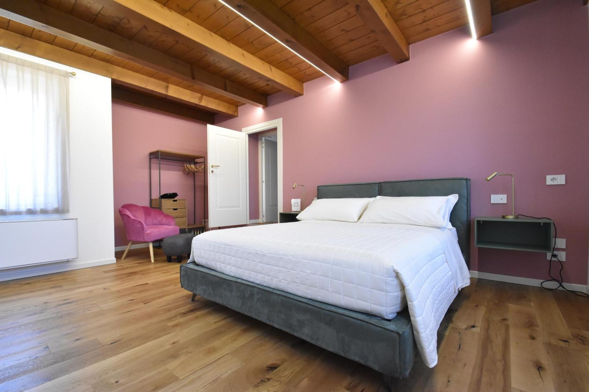 Residenza Vesentini Bed & Breakfast ปาสเตร็งโก ภายนอก รูปภาพ